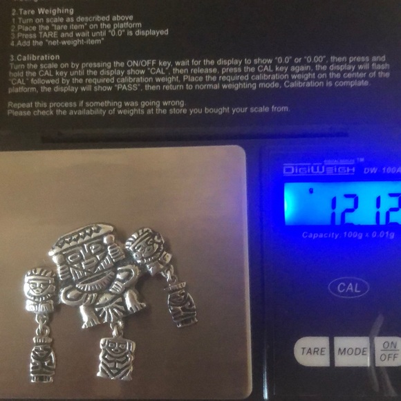 Vintage Jewelry - Aztec 900 or 800 silver brooch